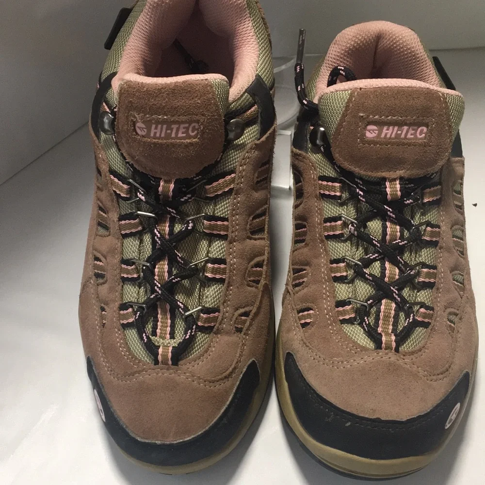 - Hi-Tec womens hiker waterproof tan/pink suede size 7 1/2